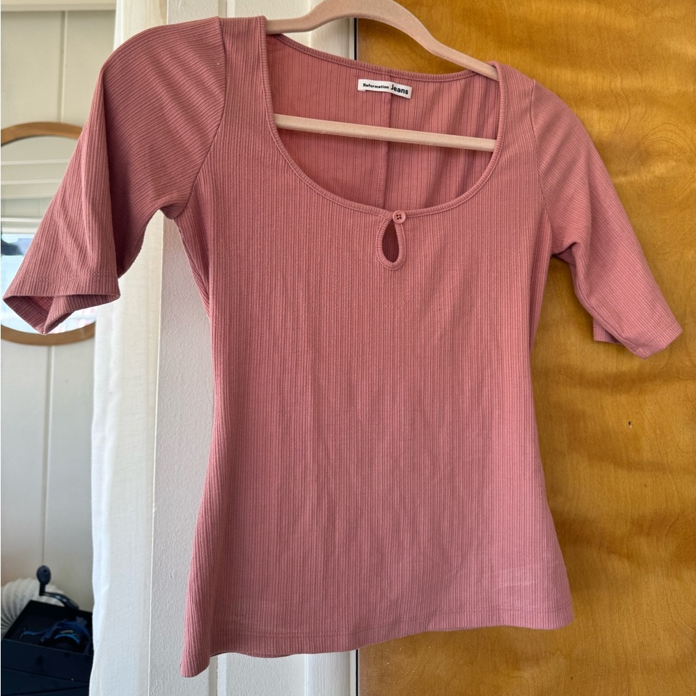 Reformation Kourtney Keyhole top